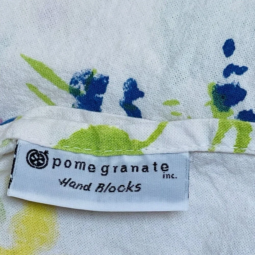 Pomegranate Inc Hand Blocks Tablecloth and 4 Napkins Floral Cotton 58 X 88 Inch‎